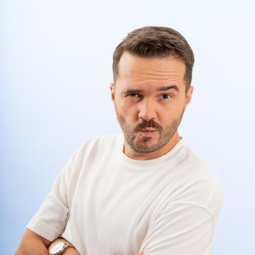 W RYTMIE                    HITÓW     